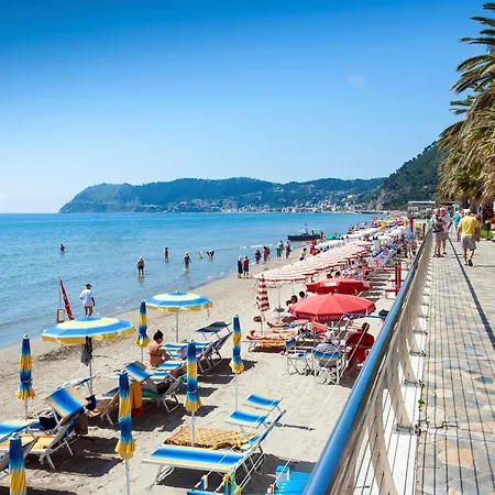 Apartment San Rocco Tennis And Sea - Happy