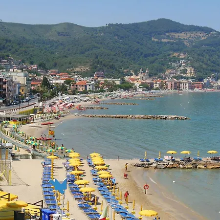 San Rocco Tennis And Sea - Happy Alassio